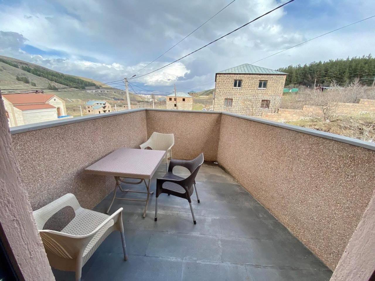Tsaghkadzor Inn Hotel Exterior foto